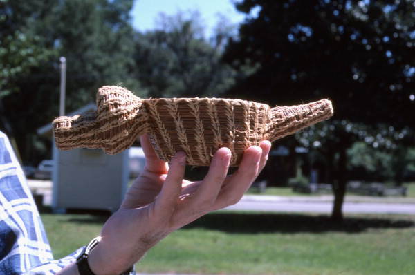 Pine needle alligator made by Jean Bishop - Orlando, Florida