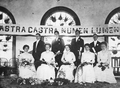 18945