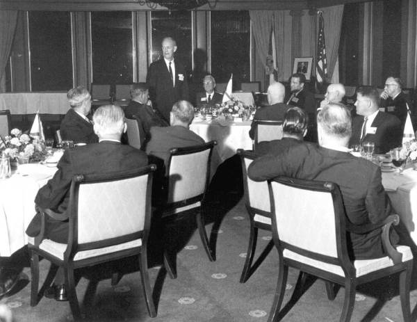 Florida Governor Farris Bryant speaking at a dinner reception