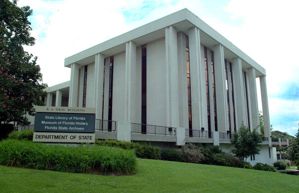 Side view of the R. A. Gray Building - Tallahassee, Florida