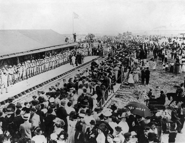 Crowds eagerly awaiting the arrival of the first train - Key West, Florida