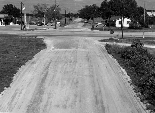View of Road 700 near State Road 600-A, Memorial Boulevard - Polk County, Florida