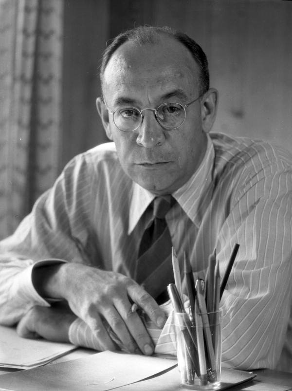 Portrait of author Eric Hodgins.