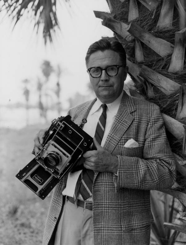 Outdoor portrait of Sarasota photographer Joe Steinmetz.