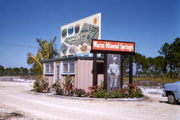 Entrance to the Warm Mineral Springs attraction in North Port, Florida.