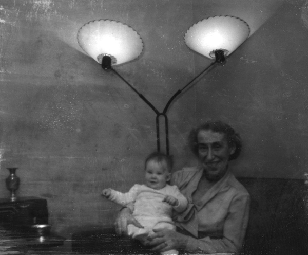 Ida Michel Kates with granddaughter Karen.