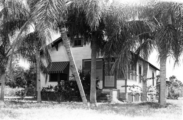 Anna W. Lewis' house "El Retiro" in Estero, Florida.