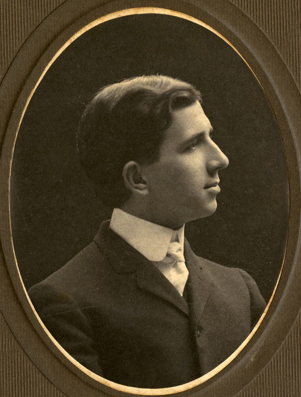 Profile portrait of Koreshan Laurie Bubbett.