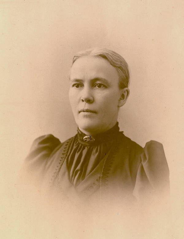 Portrait of Koreshan Ada Deane Welton.