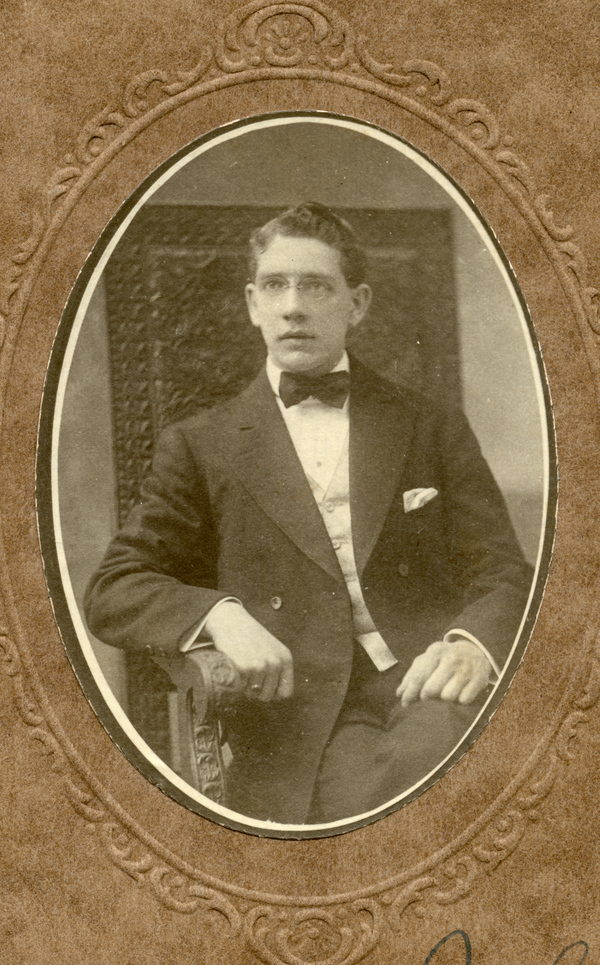 Portrait of Koreshan Ernest Rahn.