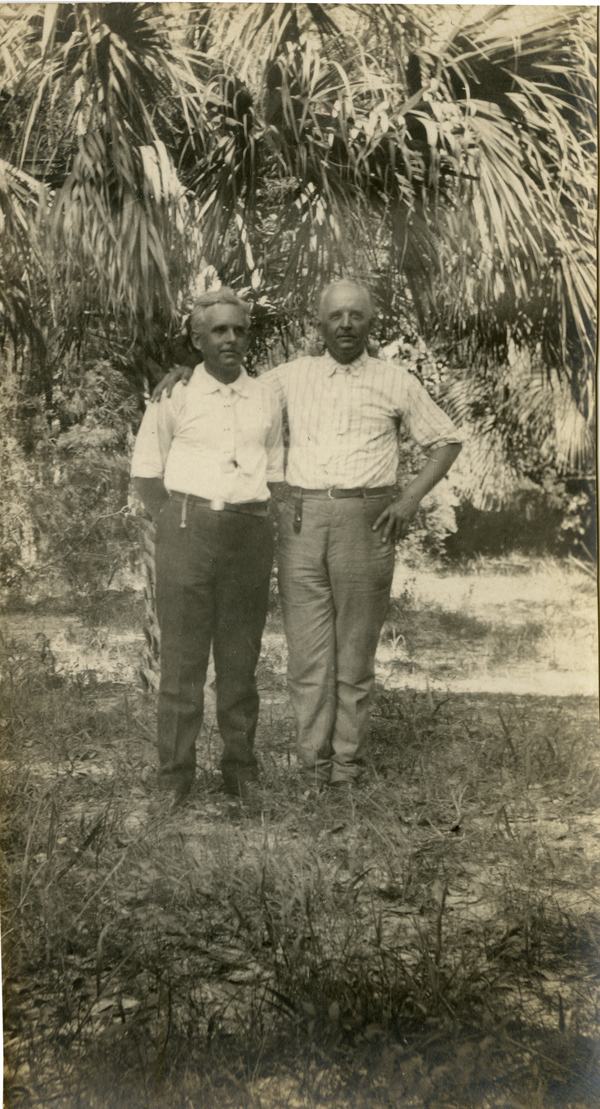 Portrait of Koreshans Allen Andrews and his brother Dudley.