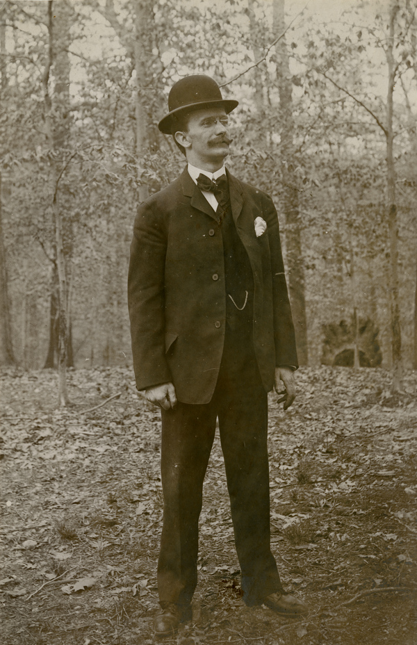 Portrait of Koreshan James Calderwood.