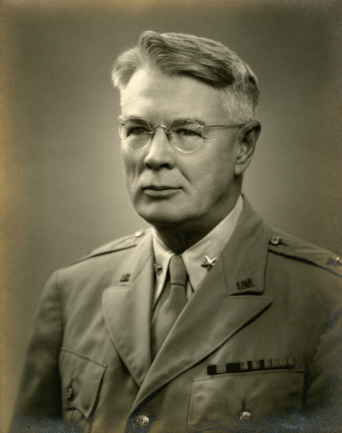 Portrait of Brigadier General Vivian Collins.