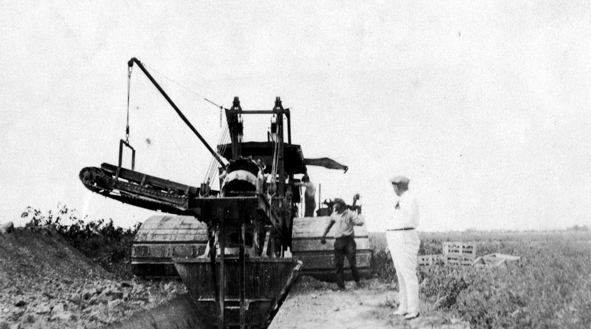 Ditcher machine operating in the Everglades Drainage District.