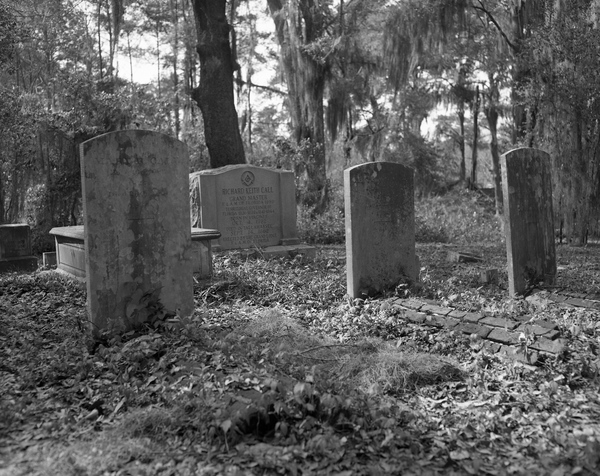 Cemetery showing grave of Territorial Governor Richard Keith Call at The Grove in Tallahassee, Florida.
