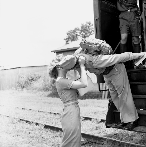 Beth Brown kissing Marine Corporal Travis Taylor goodbye at the train in Tallahassee.