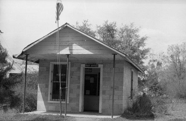 Post office in Miccosukee.