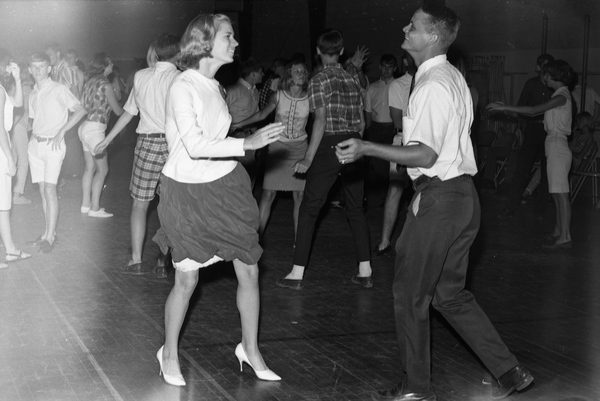 Young people at a dance in Tallahassee.