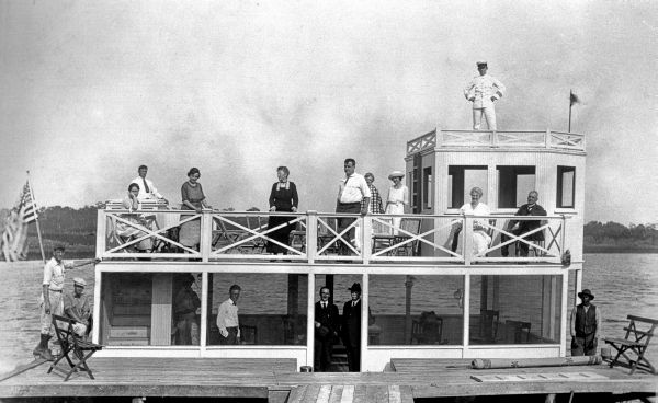 Kathryn docked on Lake Orienta at Altamonte Springs.