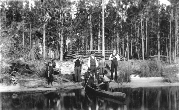 Hunting party on the shore