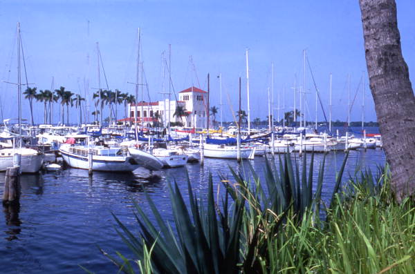 Municipal pier in Bradenton, Florida.