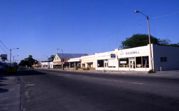 View looking north along 7th St. from the intersection with Pineapple Ave. in downtown Dade City, Florida.