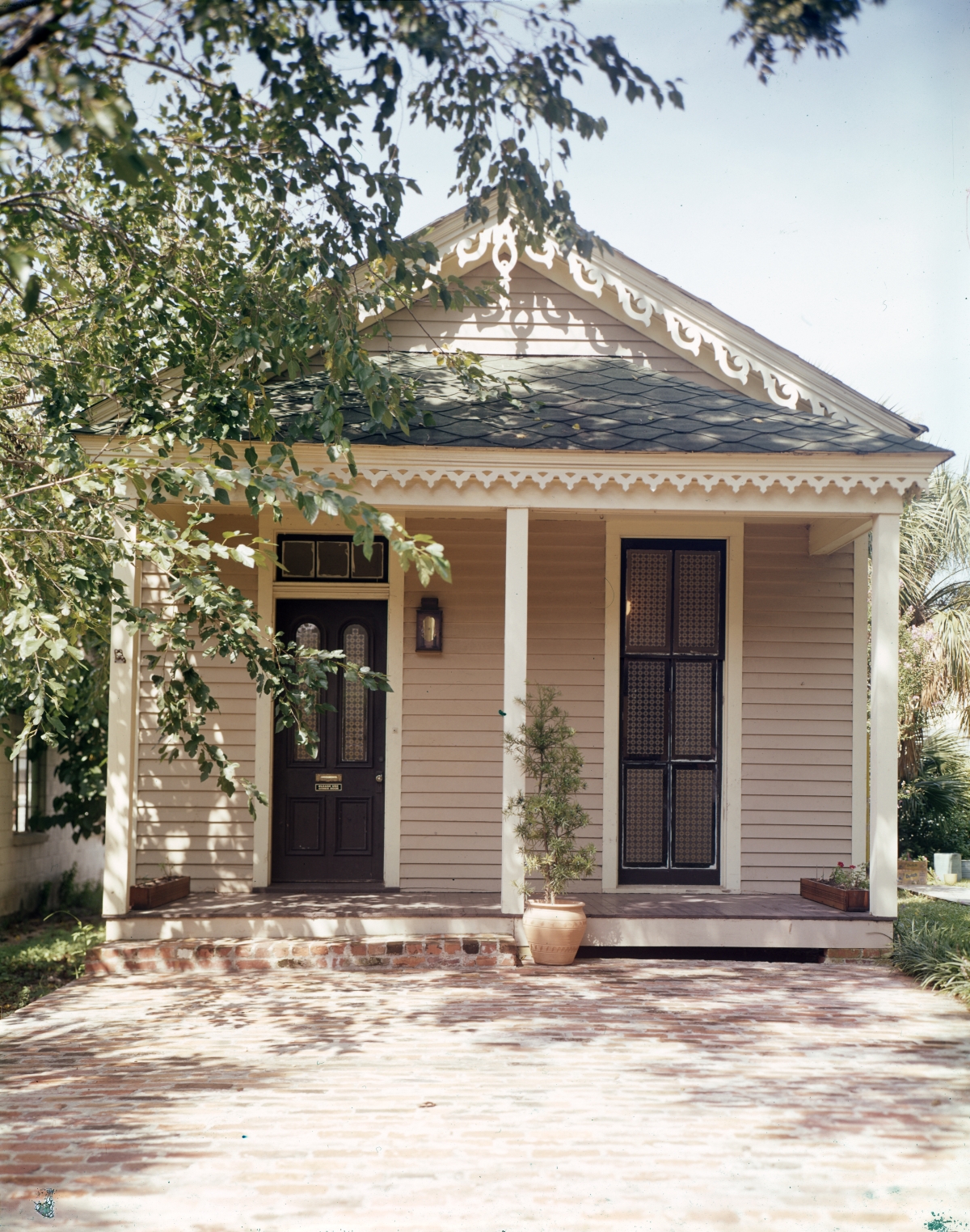 Home in the Pensacola Historic District.