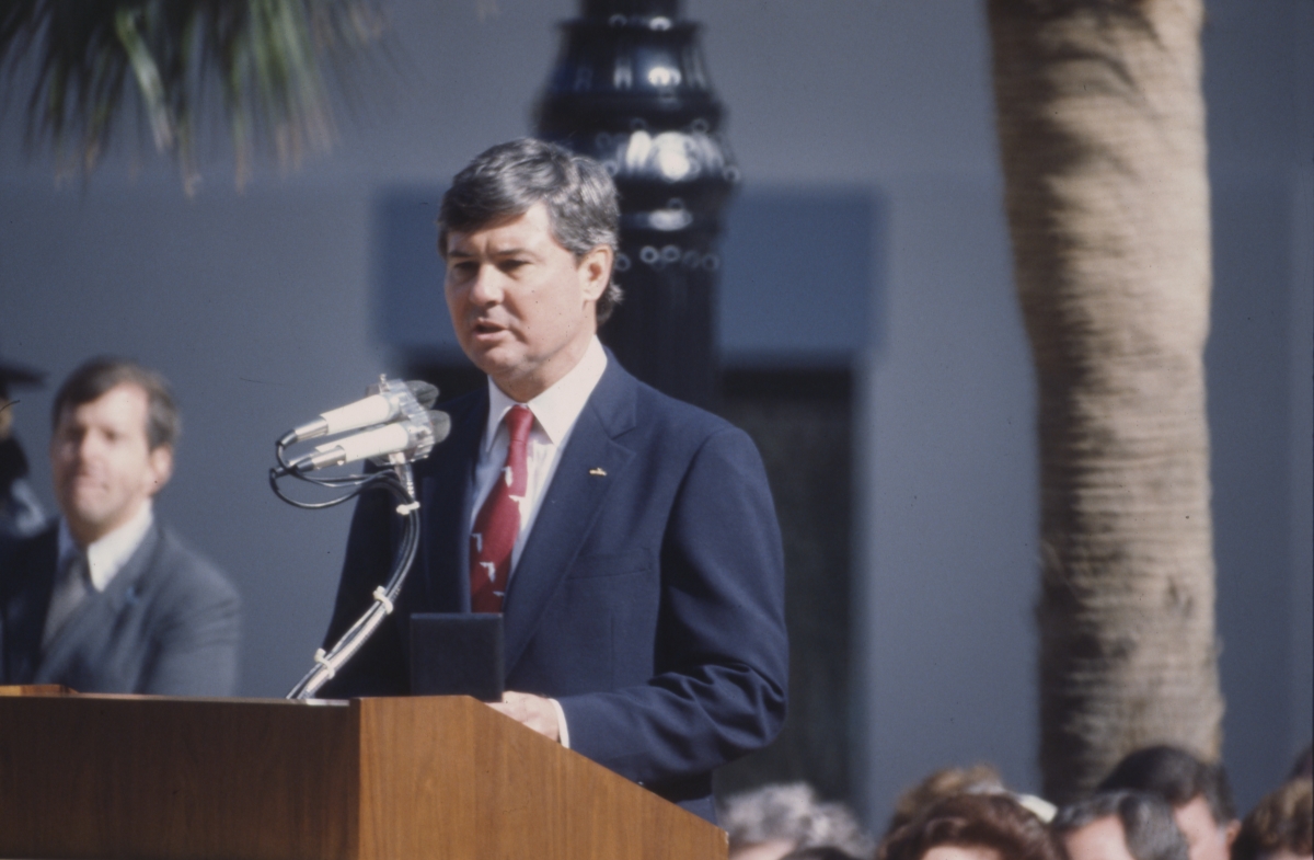 Governor Graham delivering speech during his inauguration in Tallahassee.