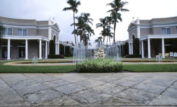 Fountain in front of the Royal Poinciana Plaza in Palm Beach.