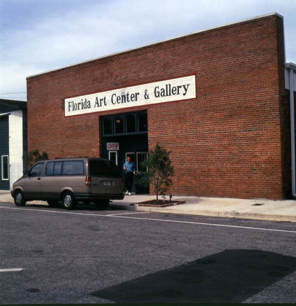 Florida Art Center & Gallery at 208 1st St. NW in Havana, Florida.