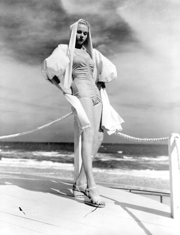 Connie Ronde at the Miami fashion council show - Marineland, Florida