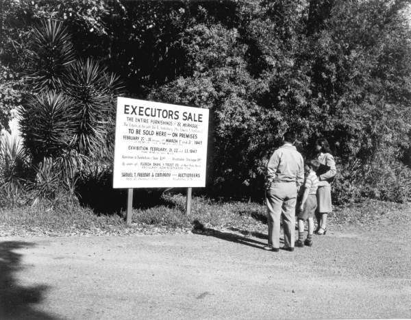 Sign with information for the auction at the Stotesbury estate, El Mirasol - Palm Beach, Florida