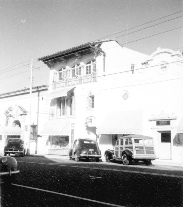 Palm Beach bank building.