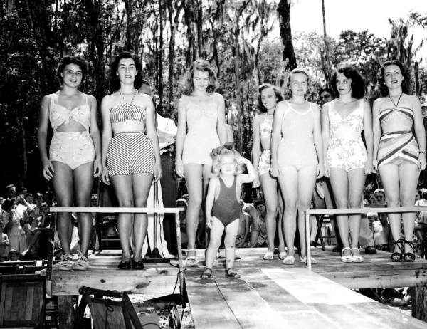Beauty constestants in bathing suits - Wakulla Springs, Florida