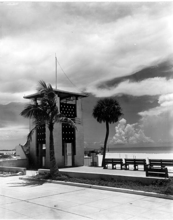 View from the pool looking out on the beach - Sarasota, Florida