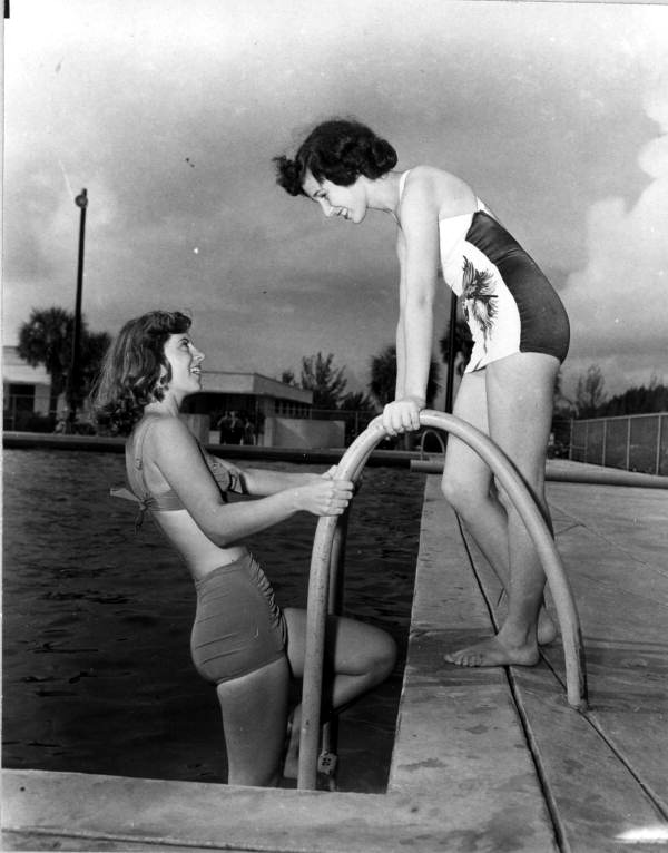 Edna Kreissle and Kay Apone at the pool - Sarasota, Florida