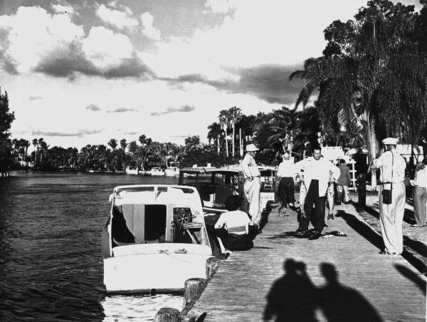 Fishermen at the Rod & Gun Lodge - Everglades City, Florida