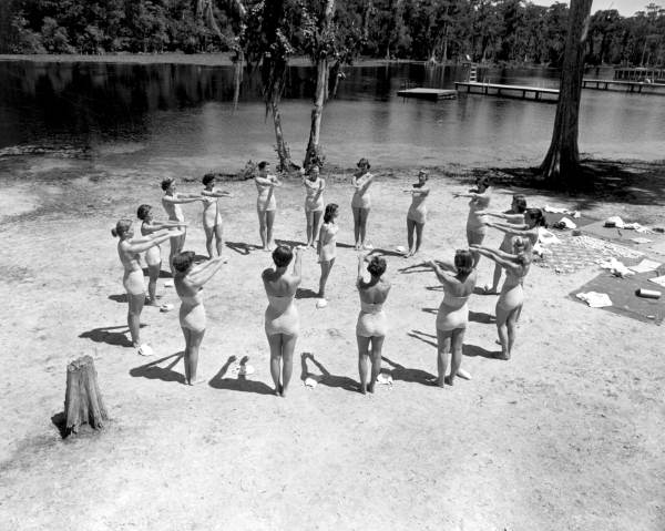 Florida State University Tarpon Club praticing their routine on land - Wakulla Springs, Florida