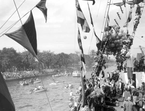 The "Jose Gasparilla" pirate ship at the Gasparilla festival - Tampa, Florida.