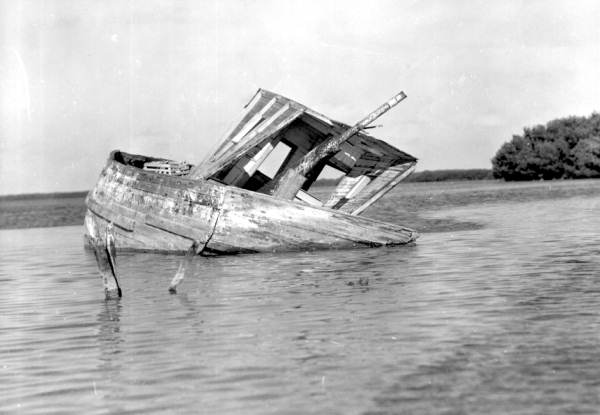 Old sunken boat off the Marquesas Keys