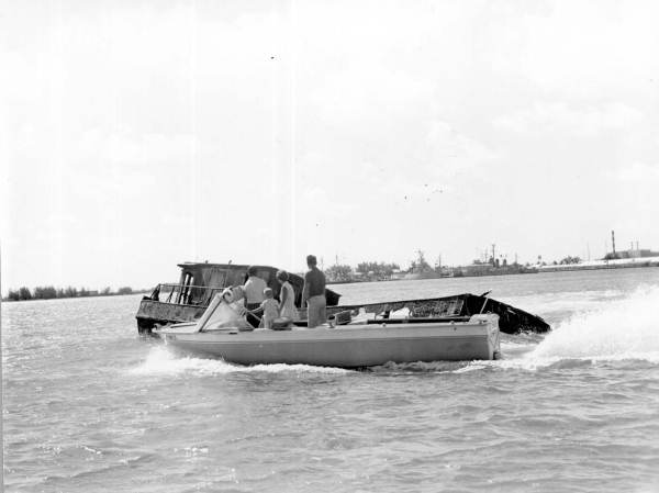 Boating by a small wrecked ship in the Florida Keys