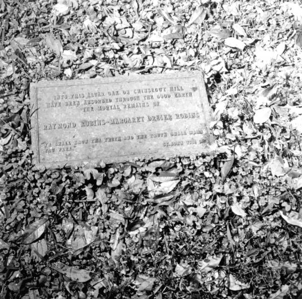 Sepulchral monument at the University of South Florida's experiment and research station - Brooksville, Florida