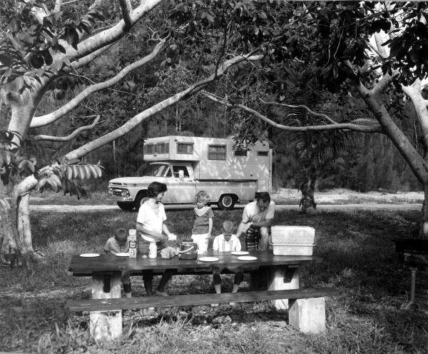 Picnicking at Jonathan Dickinson State Park - Hobe Sound, Florida