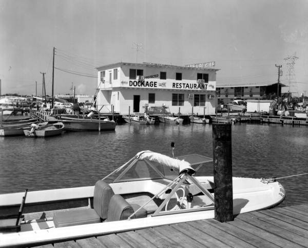 Boating marina on Jewfish Creek