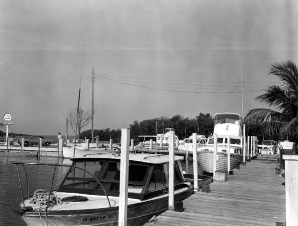 Marathon city docks