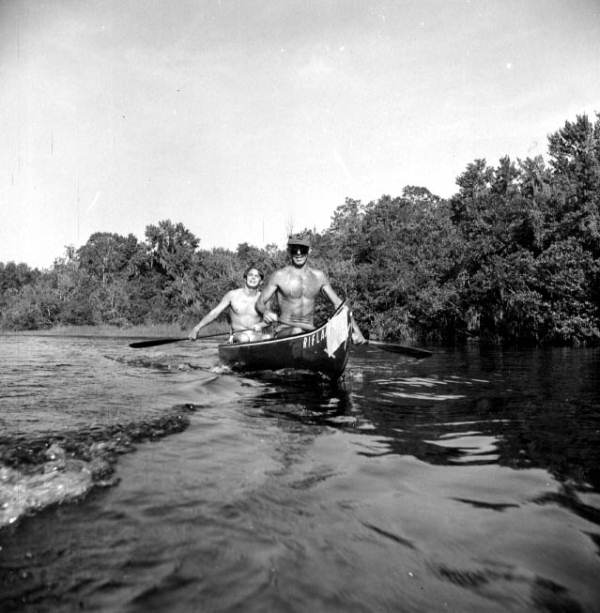 Men canoeing - Rainbow Springs, Florida
