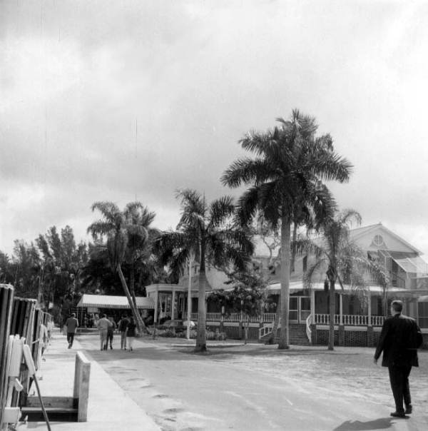 Rod & Gun Lodge - Everglades City, Florida
