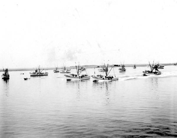 Isle of Eight Flags Shrimp Festival boat races - Fernandina Beach, Florida