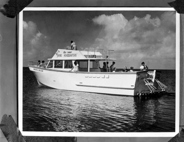 Photo boating trip