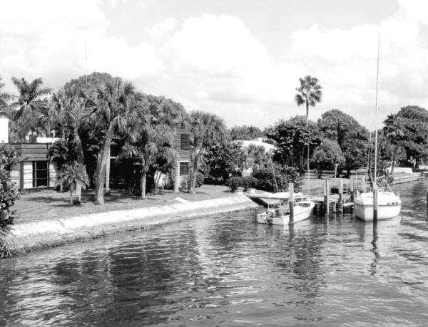 Homes on the waterfront - Sarasota, Florida.